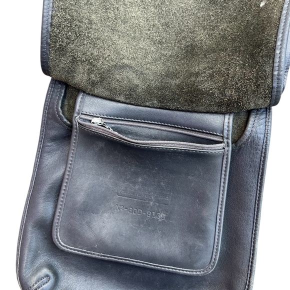 Vintage 90's Coach Legacy Crossbody Black Leather Flap Crossbody Messenger Purse - Picture 8 of 13